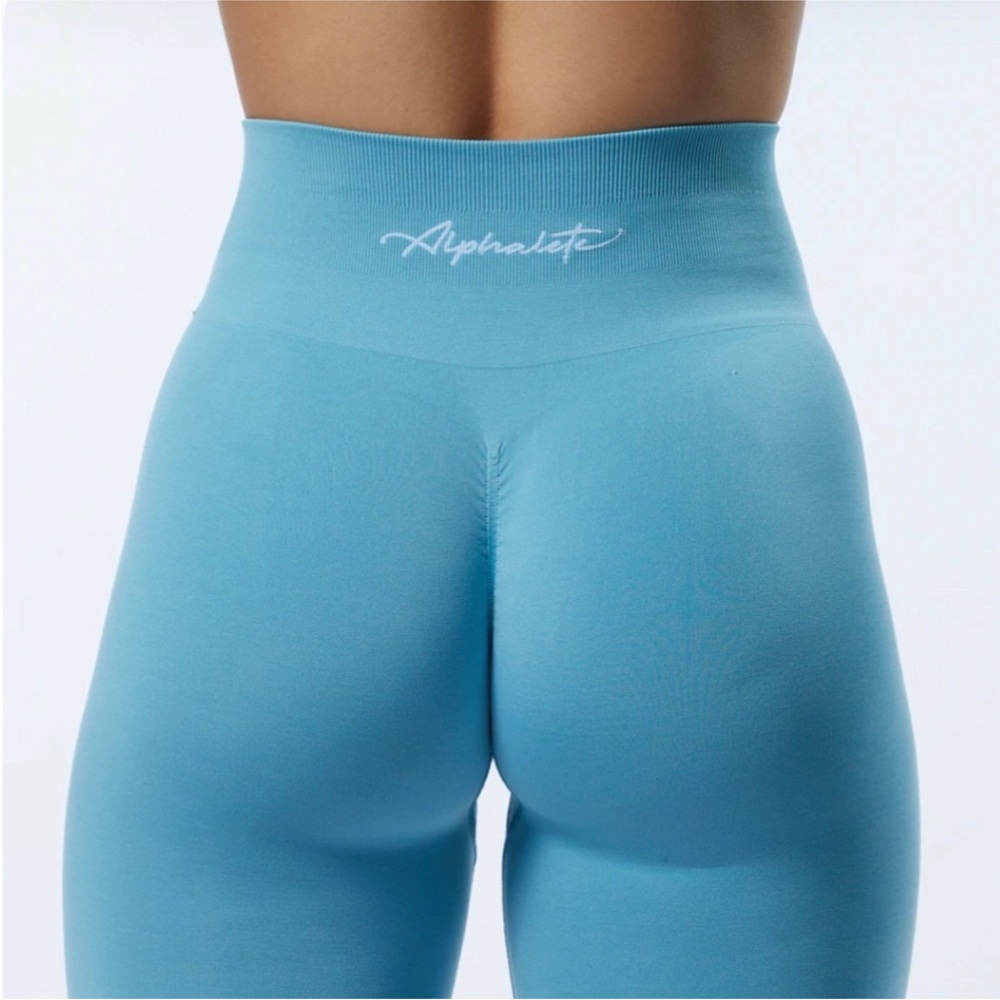 Alphalete Amplify blue ombré leggings